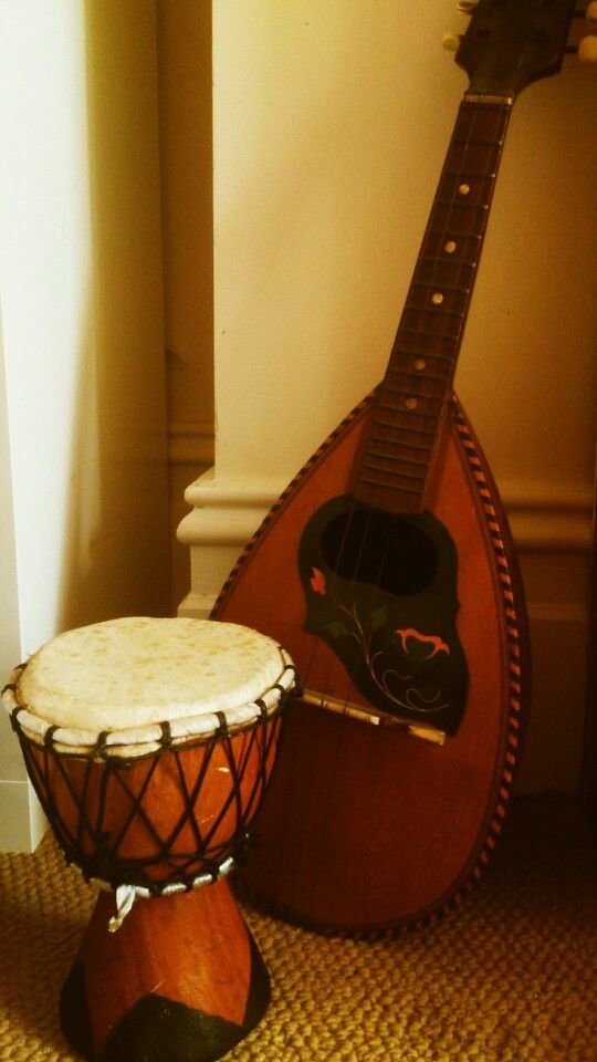 Banjo and Ukulele