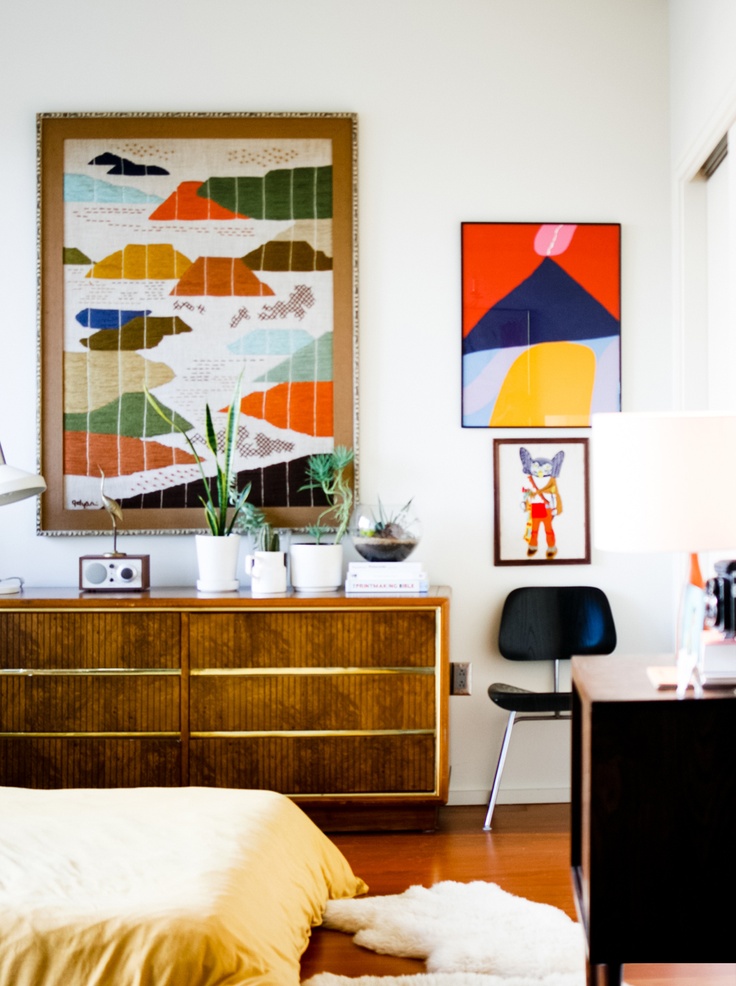 70s bedroom