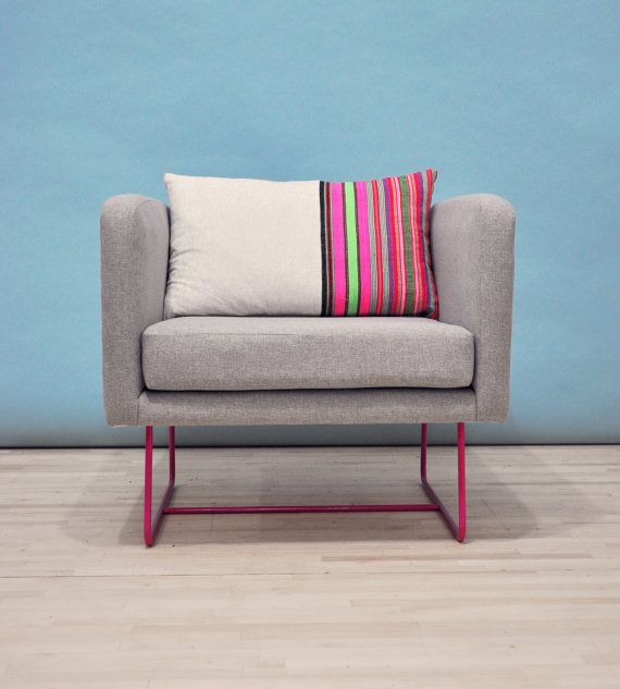 hot pink chair