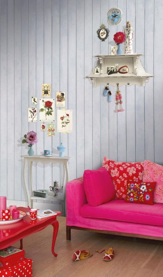 hot pink sofa