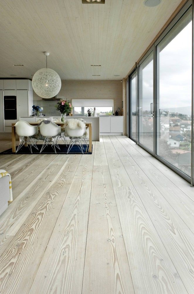 White kitchen