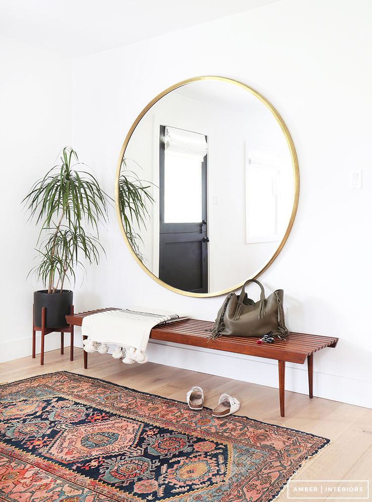 Circular mirror