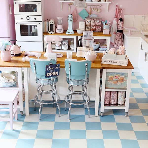 Retro Kitchen diner and diner floor