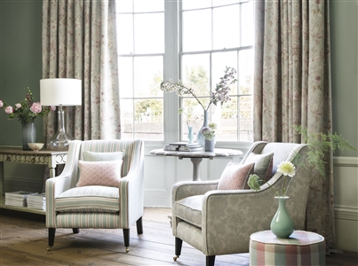 Elegant Drawing Room Bay Window