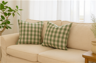 Luton Green Cushion